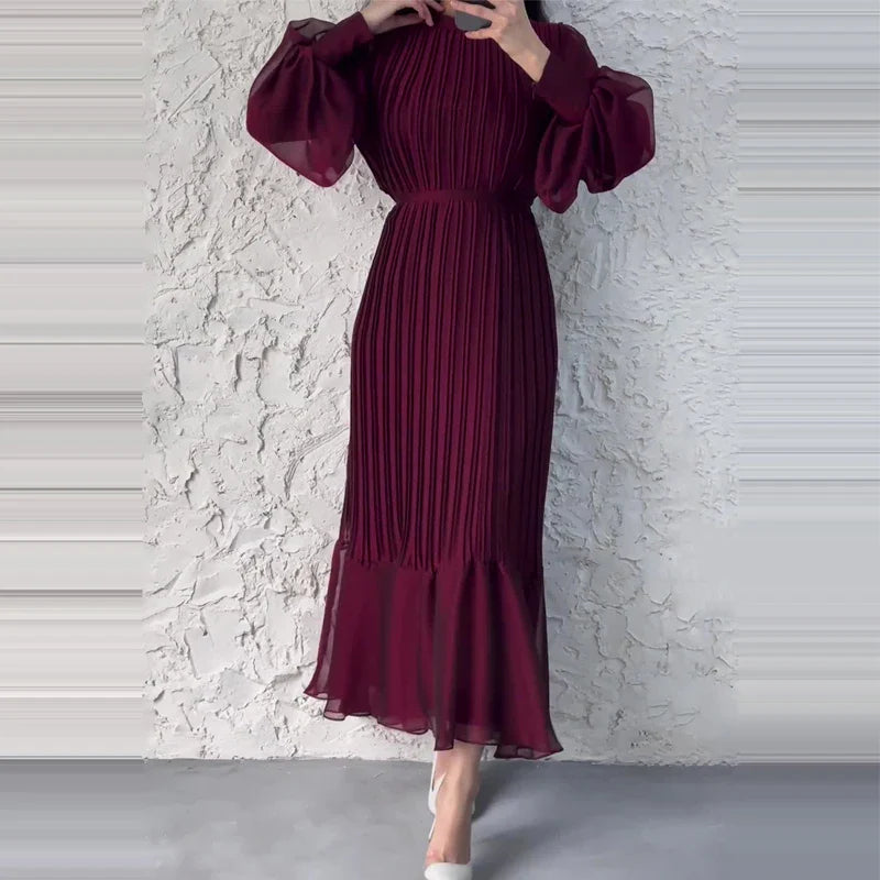 Alisa | Elegant and Timeless  Pleated Dress