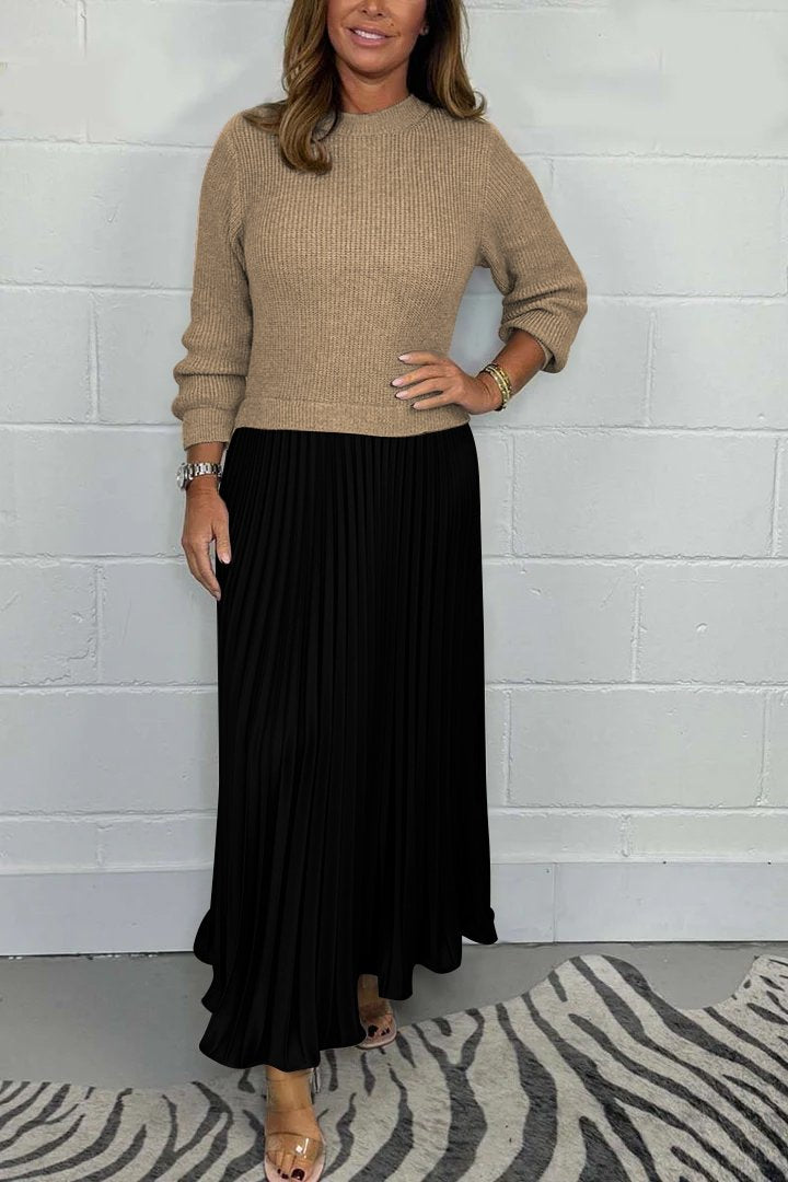 Cathy | Long-Sleeve Dress with Pleated Skirt
