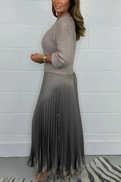 Cathy | Long-Sleeve Dress with Pleated Skirt
